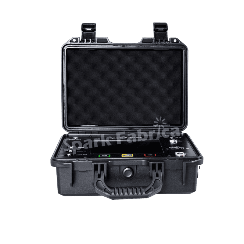 Consolle digitale CT 05 per effetti speciali Audio Video e Macchine Spark Fabrica 3